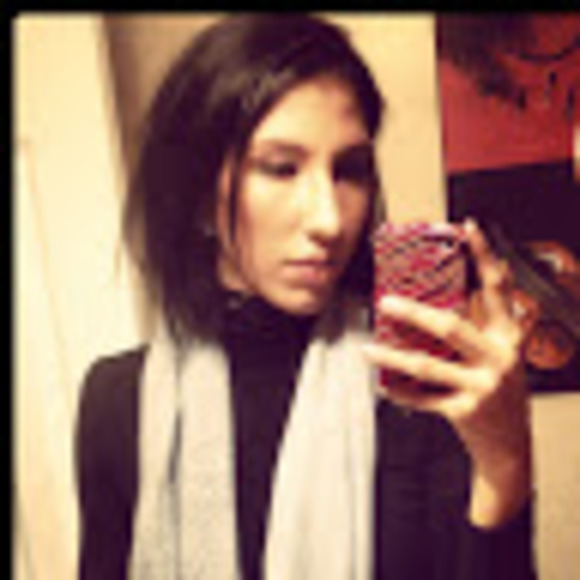 Meet your Posher, Kate - Picture 1 of 1